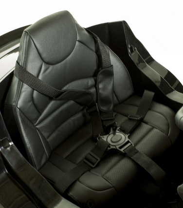 Дитячий електромобіль Mercedes GLC 63S 4x4 з пультом керування, м'якими колесами EVA, шкіряним сидінням та USB