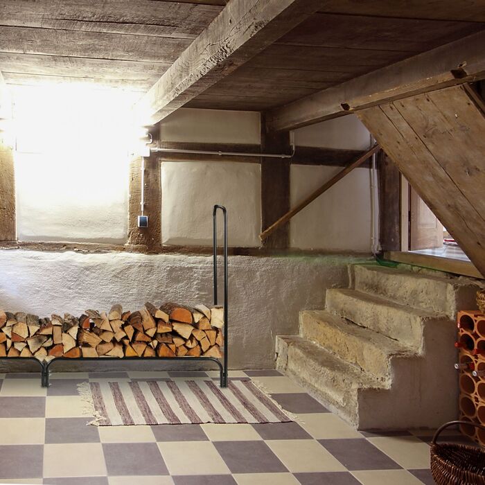 Стійка для дров Relaxdays з великою місткістю та кришкою