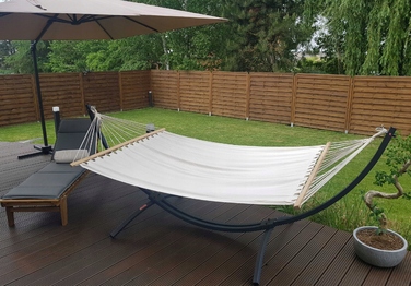 Гамак на стійці ZIDER, багатоколірний, навантаження до 300 кг, 364 x 160 см