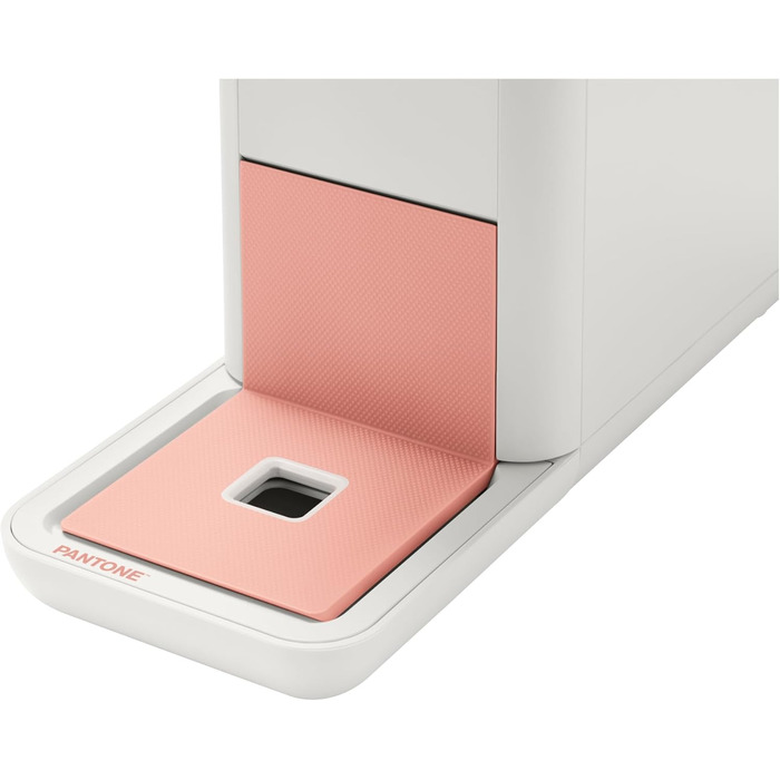 Кавомашина Tchibo Qbo ICONIC Pantone™ Premium з 16 капсулами для еспресо, кави та великої кави, компактний інноваційний дизайн (Muted Clay, Qbo ICONIC + 16 капсул)