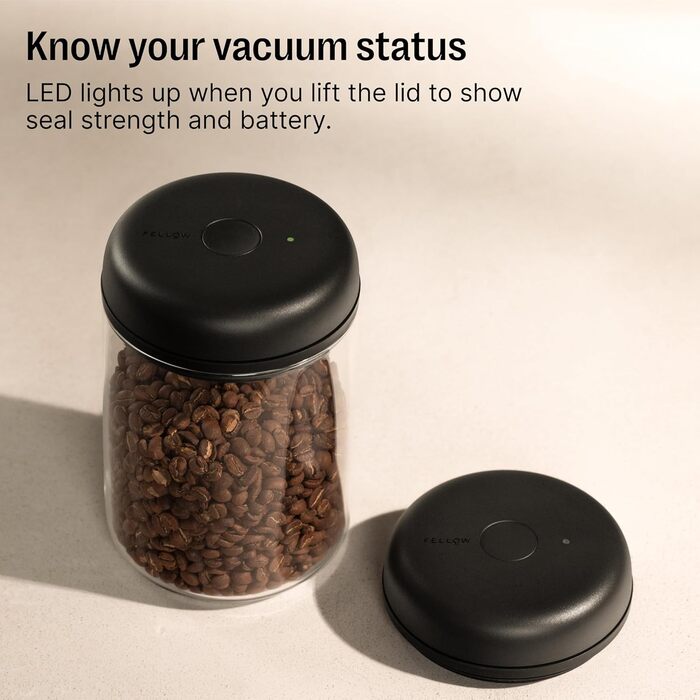 Fellow Atmos: Вакуумний контейнер для кави та продуктів – 0.7 л, матовий чорний