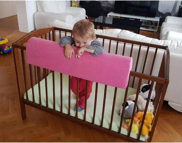 Захист для ліжечка дитячого бортик-подушка від випадання (120 см, Рожевий)