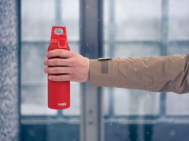 Термальна пляшка для пиття Sigg Hot & Cold ONE Light(0,55 л), що не містить шкідливих речовин і ізольована пляшка для пиття для походів, одноручна відкрита Термальна пляшка з нержавіючої сталі 18/8 (червоного кольору)