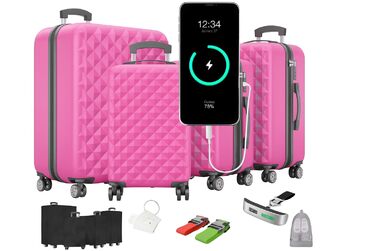 Набір валіз Onbest Premium 4-в-1 з жорстким корпусом, TSA-замком та USB-портом. В комплекті: ваги, ремені, адресники, тримач для напоїв, чохол для взуття та чотири чохли від пилу. Рожевий колір.