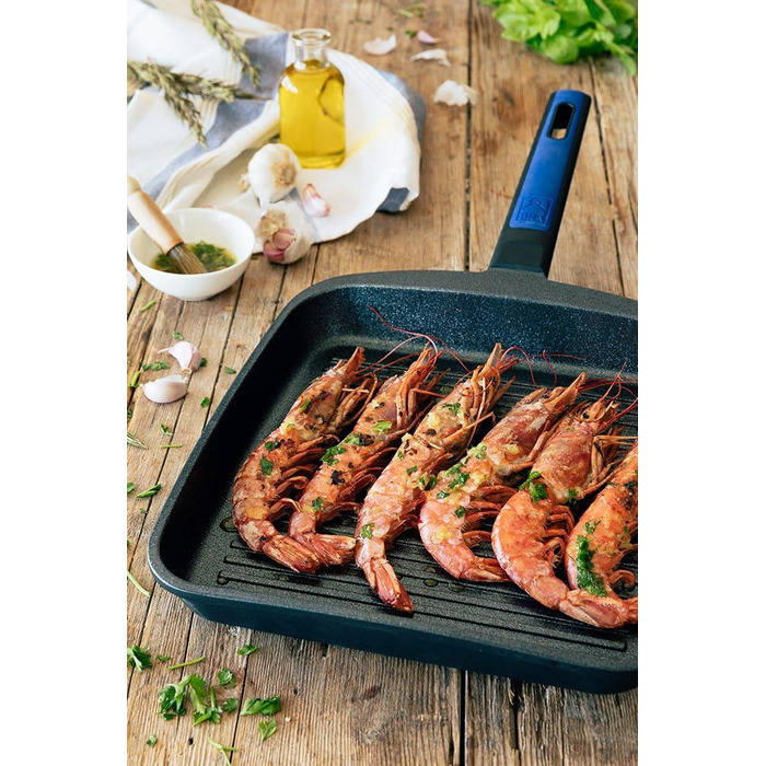 Grill BRA Advanced з рифленням, 28 см, алюмінієвий литвий з антипригарним покриттям, PFOA-free, для індукційних плит, сучасний дизайн