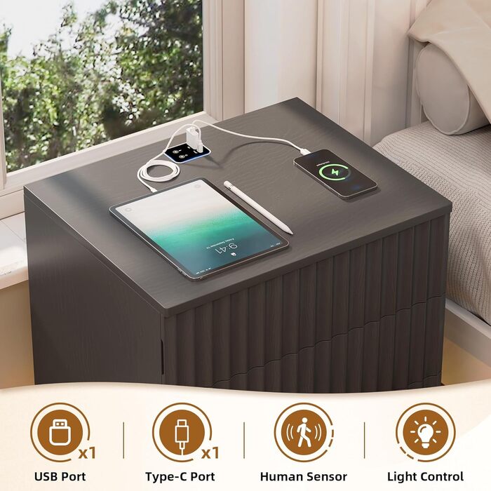 LED тумбочка Gurexl з зарядкою та 3 шухлядами, дерев'яна, з USB та Type-C, з датчиком руху, для спальні, вітальні, офісу, чорна