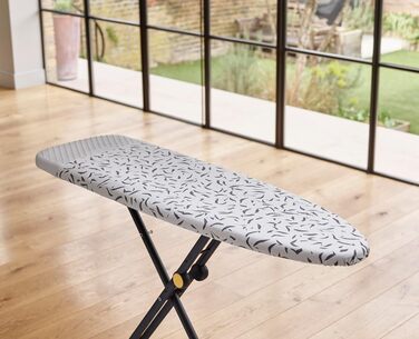 Гладильна дошка Joseph Joseph Glide 135 x 45 см з регулюванням висоти та стійкою до нагрівання поверхнею для прасування, зручне зберігання, 4-шаровий бавовняний чохол (Plus, Ecru, 130 см)