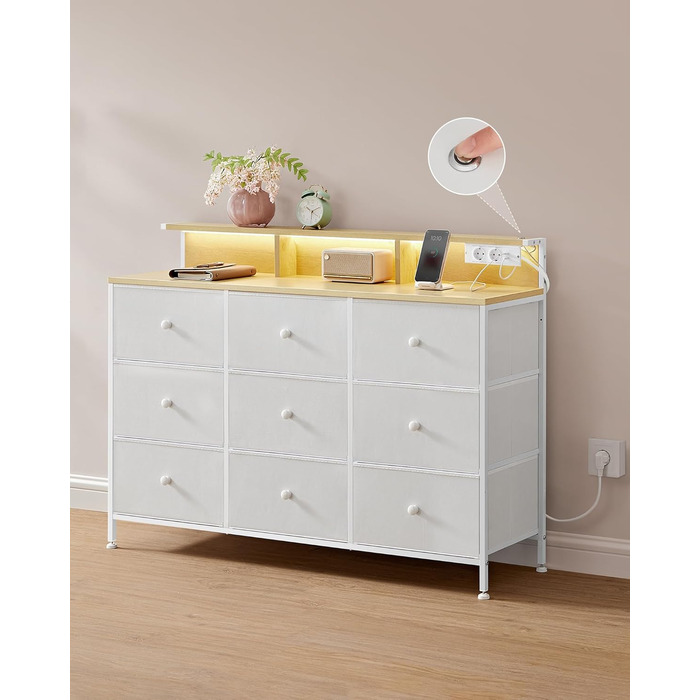 SONGMICS Комод з 9 висувними ящиками та LED-підсвічуванням, з розеткою, сталевий каркас, 33,5 x 114 x 84 см, для спальні/вітальні, білий, LTS519W02