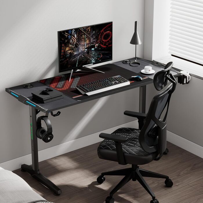 Ігровий стіл EUREKA ERGONOMIC з LED, 140x60 см. Стіл для геймерів з підсвіткою, органайзером для кабелів, тримачем для напоїв та навушників, чорний, X-Large