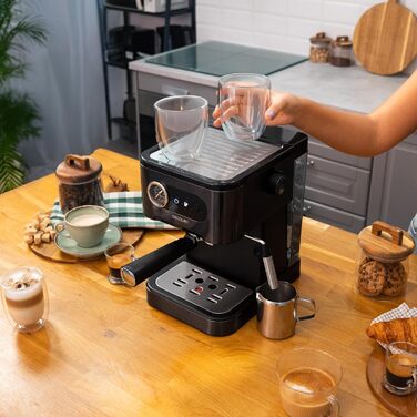 Еспресо-машина Cecotec Power Espresso 20 Pro Latte: 20 Bar, дисплей, 1,5L резервуар, 550ml контейнер для молока, підігрів чашок