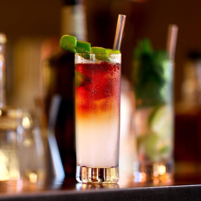 Набір склянок Longdrink Stölzle Lausitz New York Bar (6 шт., 320 мл) – Стильні склянки для коктейлів, води та соків, з кришталевого скла, стійкі до миття в посудомийній машині та ударів