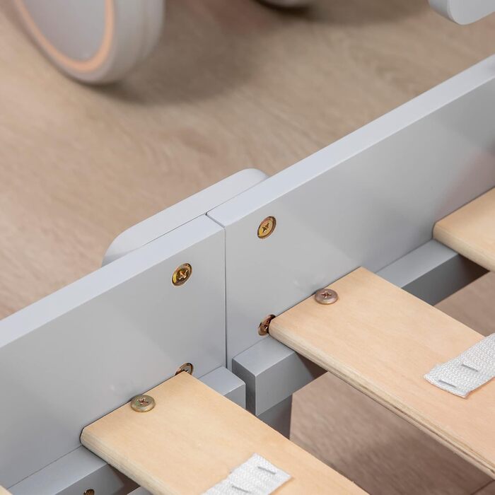 Дитяче ліжко ZONEKIZ для дітей 3-6 років зі зірковими та місячними мотивами, MDF та ДСП, 143x76x49 см, сірий та деревоподібний колір