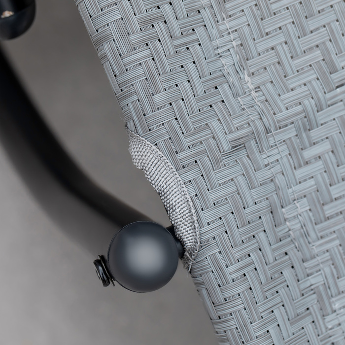 Крісло-гойдалка, шезлонг з підголовником для саду, маятникове крісло, витримує до 160 кг, Textilene, сірий колір, розмір 61 x 160 x 79 см