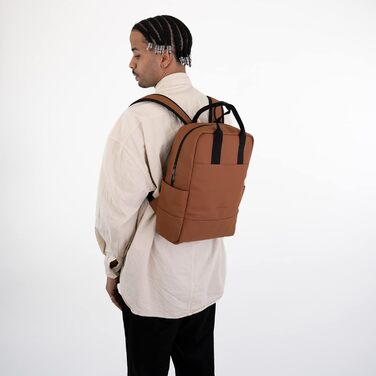 Рюкзак Johnny Urban Women - Hailey - Рюкзак для жінок - Елегантний денний рюкзак з 14-дюймовим відділенням для ноутбука для Університетської бізнес-школи - Сучасні міські рюкзаки - водовідштовхувальні (карамельні)