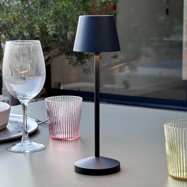 Стійла Лампа Lumisky EMILY, бездротова LED, тепле біле світло, регулювання яскравості, висота 25 см, чорний колір