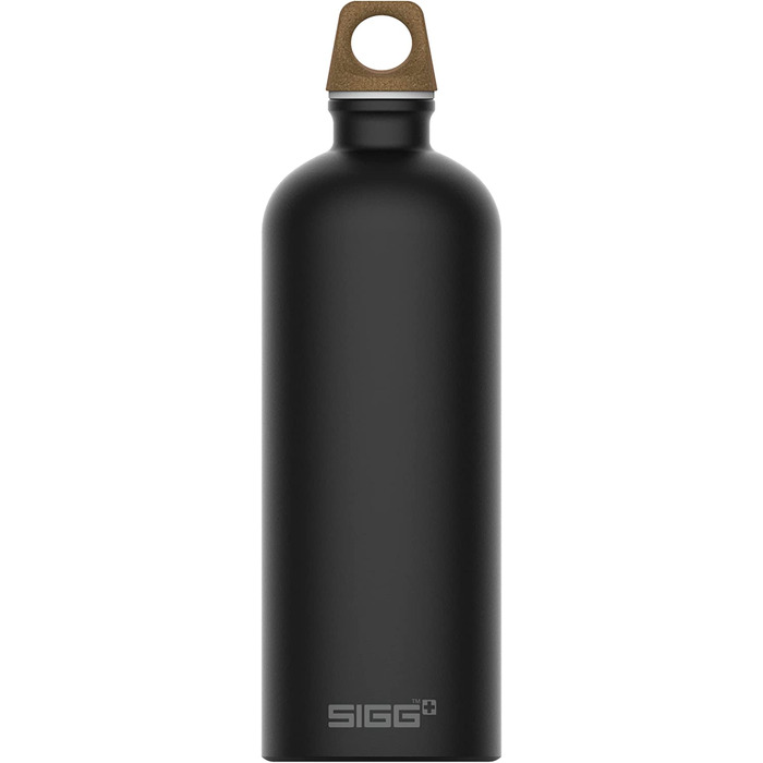 Алюмінієва пляшка для пиття SIGG Traveller MyPlanet-підходить для газованих напоїв-герметичний-Легкий - не містить бісфенолу А-сертифікований на нейтральний рівень викидів вуглецю-0,6 л / 1 л (напрямок, звичайний 1 л)