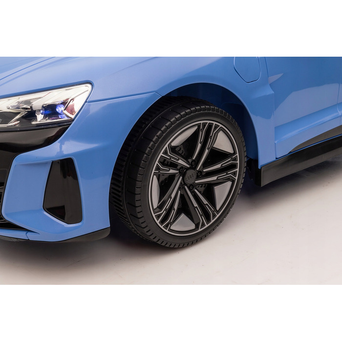 Дитячий електромобіль Audi E-Tron GT RS