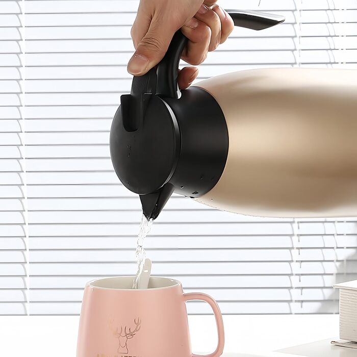 Термос-термокана 2л з нержавіючої сталі, двостінна вакуумна ізоляція, рожеве золото. Для кави, чаю та інших напоїв. Зберегає тепло/холод до 24 годин.