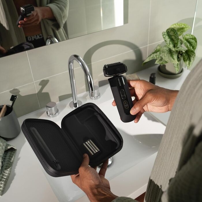 Електричний чоловічий триммер та бритва MANSCAPED® The Chairman™ PRO з SkinSafe® насадками та тримером для тіла