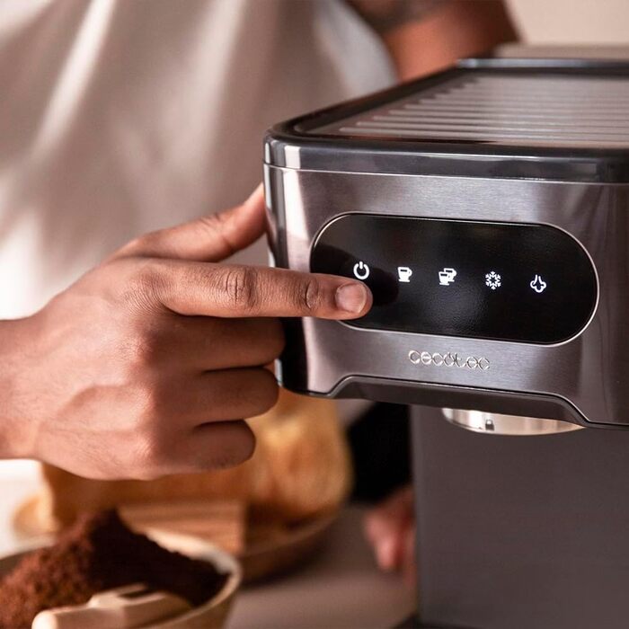 Еспресо-машина Cecotec Power Espresso 20 Coldbrew: еспресо, капучино, кава холодного типу, 20 бар, професійна якість для дому