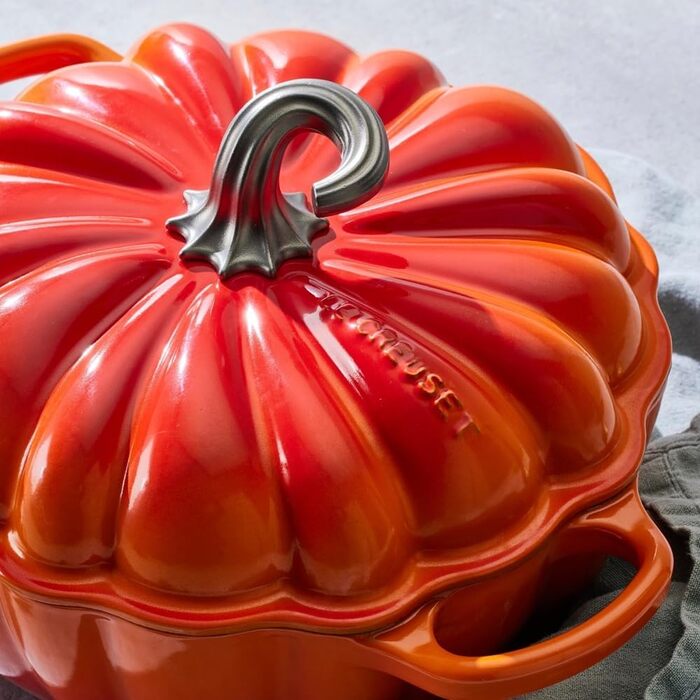 LE CREUSET Cocotte 24 см - кокотниця з емальованого чавуну, оранжевий колір (Vulcanico)