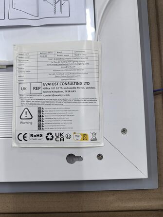 Дзеркало для ванної кімнати Luminorcrest з підсвічуванням, прямокутне 60 x 80 см, LED, 3 кольори, диммування, сенсорне управління, антизапар, CRI90+, загартоване скло, бічне та заднє підсвічування