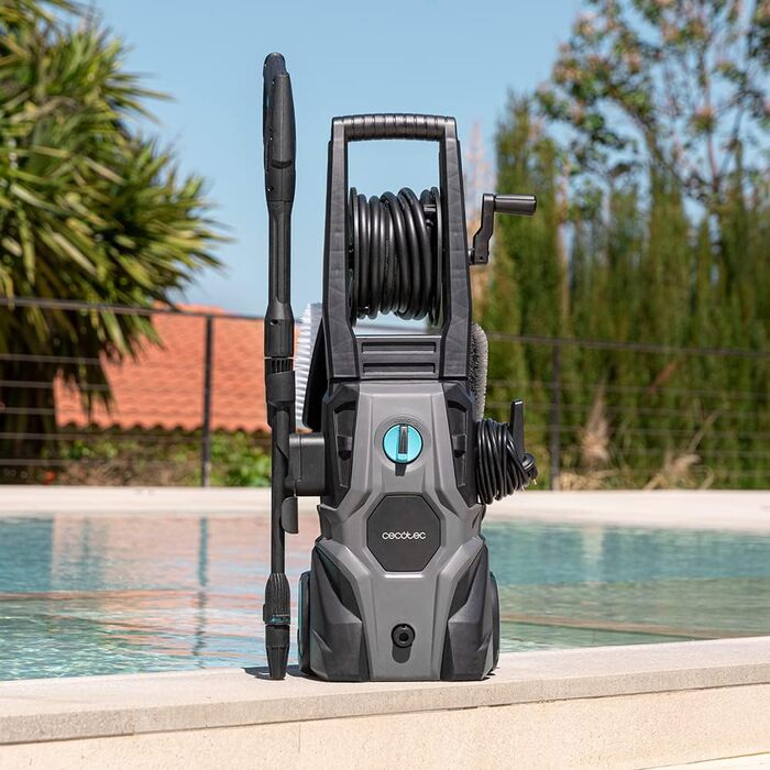 Мийка високого тиску Cecotec HydroBoost 2400 AdvanceCleany 180 бар, 2000 Вт, алюмінієва помпа, 480 л/год, для дому, саду та авто + 2 насадки, флакон для мила