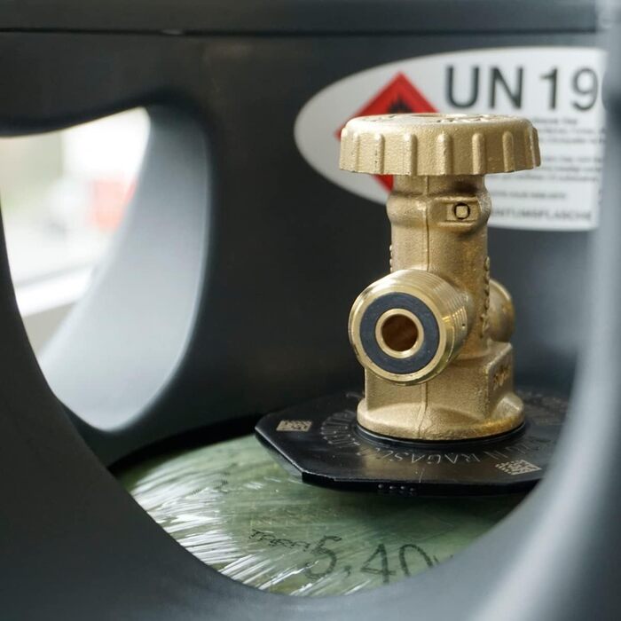 Bluecraft Premium Газовий балон пропановий 10 кг, балон з композитного матеріалу, легкий, з індикатором рівня газу, з газовим регулятором та ключем