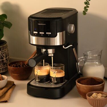 Еспресо-машина Cecotec Compact Power Espresso 20 Retro Green - 1100 Вт, 20 бар, Thermoblock, капучинатор, 1.25 л