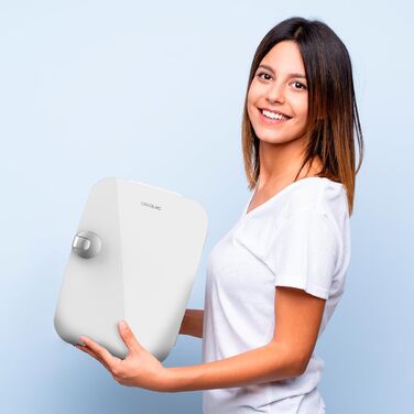 Холодильник Cecotec Bolero MiniCooling 25L Bahamas: 20L, 12-220V, для авто та кемпінгу, охолодження та обігрів, 7-65°C