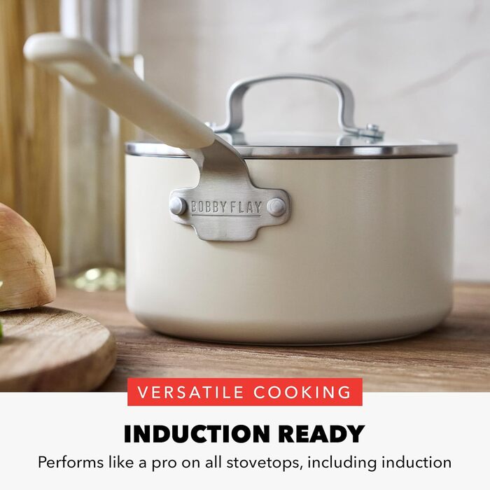 Набір сковорідок GreenPan x Bobby Flay: 20.3 см та 25.4 см, з антипригарним покриттям, без PFAS, з алмазної кераміки, для індукційних плит, з силіконовою ручкою, легко миються, сумісні з посудомийною машиною. Також входить каструля 1.67 л з кришкою, кремо