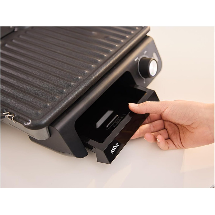 Електричний гриль Braun MultiGrill 7 CG7020: 3-в-1 (контактний гриль, BBQ, духовка), 2000W, велика площа (12 бургерів), планка & гриль, для дому, срібний