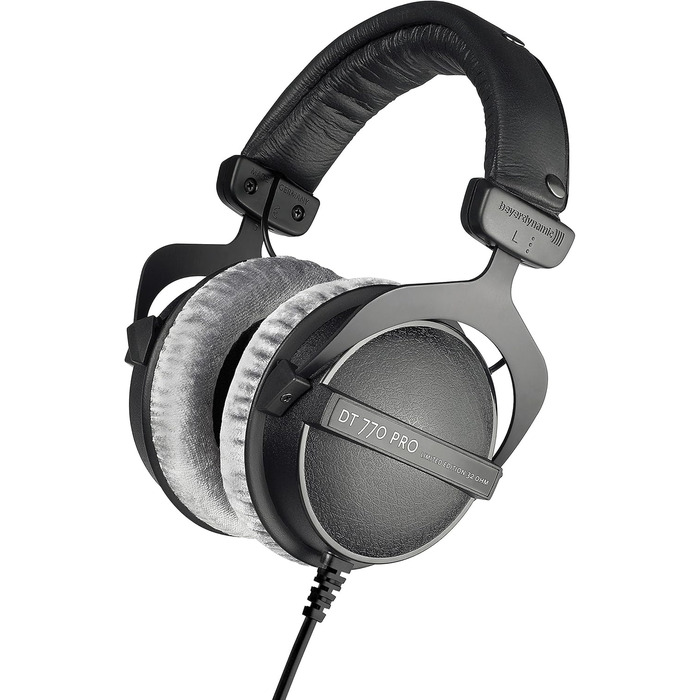 Студійні навушники-вкладиші beyerdynamic DT 770 PRO, закриті, дротові, 32 Ом, сірий