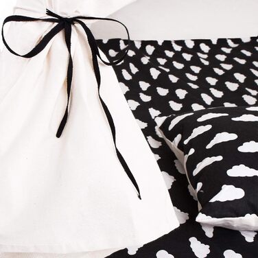 Дитячий намет-типі SPRINGOS, чорний з хмаринками, 160x120x100 см, з килимком та подушкою