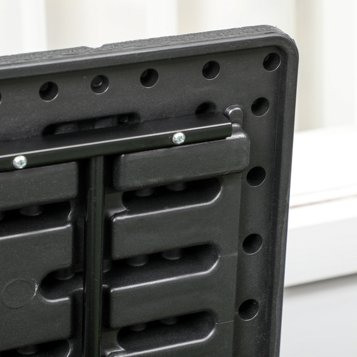 Ящик для подушок Gartenbox об'ємом 366 літрів з міцного двостінного пластику. Водостійкий, з колесами та зручними ручками для переміщення. Має реалістичне імітування текстури дерева.