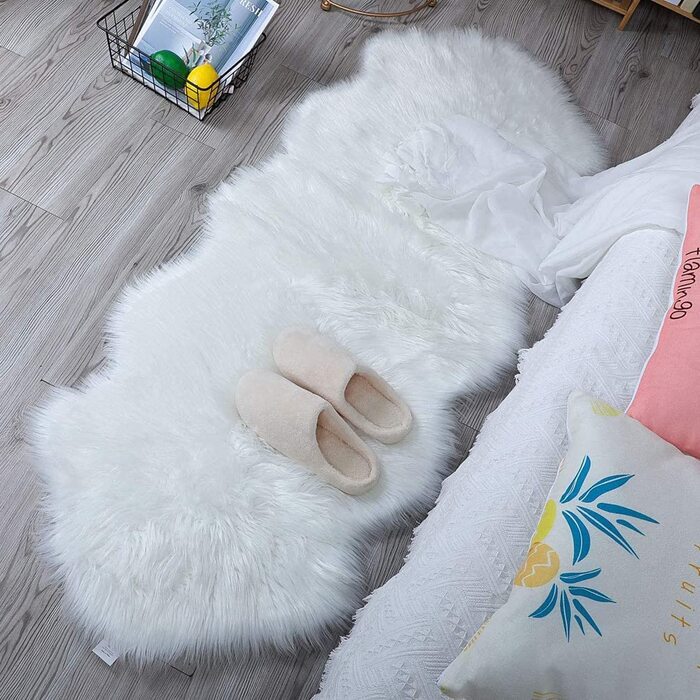 Килимок з штучного хутра ягняти KYRD, килимок з штучного хутра з овчини, килимок для ліжка з штучного хутра, килимок для дивана (білий, 60 x 160 см)
