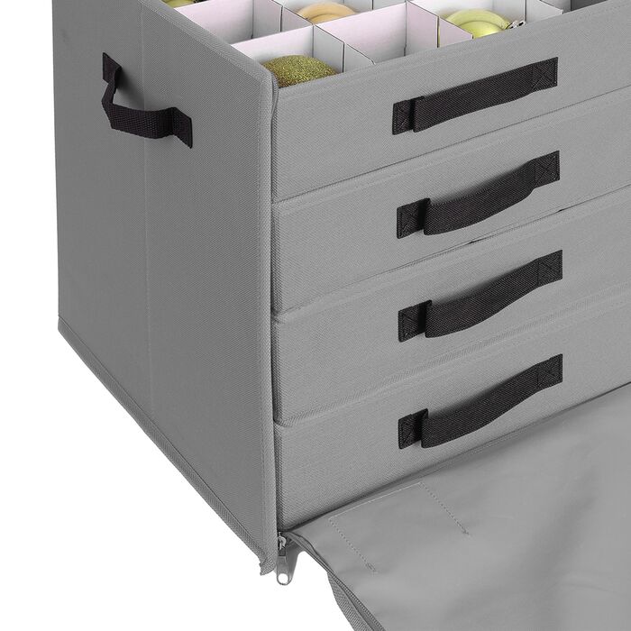 Коробка для зберігання новорічних кулі