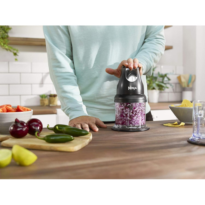 Електричний подрібнювач Ninja Express Chop Mini NJ1002EUBK – подрібнювач зелені та овочів, чорний