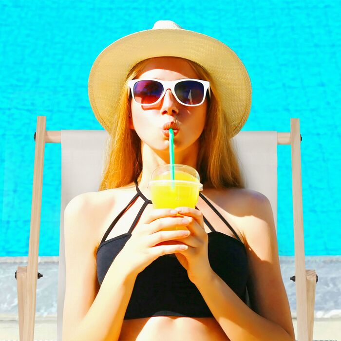 Розслаблюючий шезлонг Relaxdays з дерева, складаний