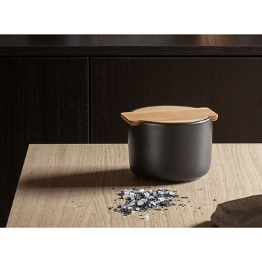 Контейнер для зберігання з кришкою 10,4 х 7,7 х 11,4 см, чорний Nordic Kitchen Eva Solo