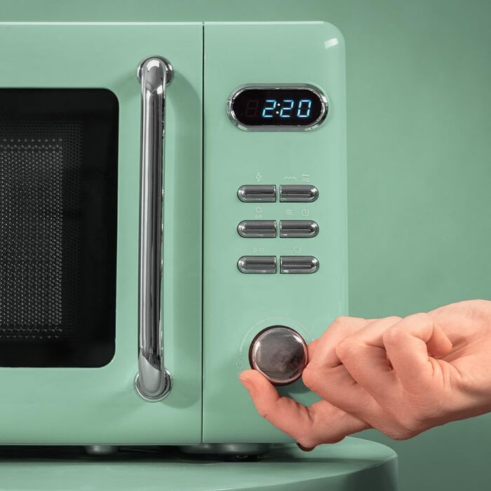 Мікрохвильова піч Cecotec Proclean 5110 Retro Green з грилем, 700 Вт, 8 програм, таймер до 60 хв, розморожування, вінтажний дизайн, зелена