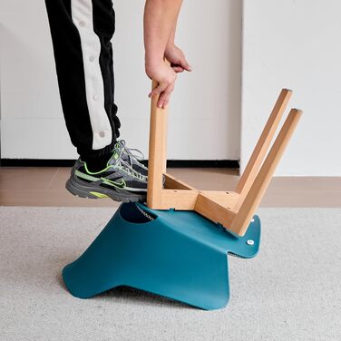 Набір з 8 кухонних стільців GrandCA HOME з масивних дерев'яних ніжок, оббивка, зелений (Lago Blu-n)