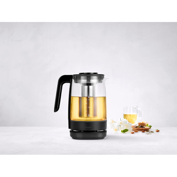 Електричний чайник ZWILLING Enfinigy з терморегулятором, ситечком для чаю та таймером, 1850 Вт, 1.7 л, білий (чорний)