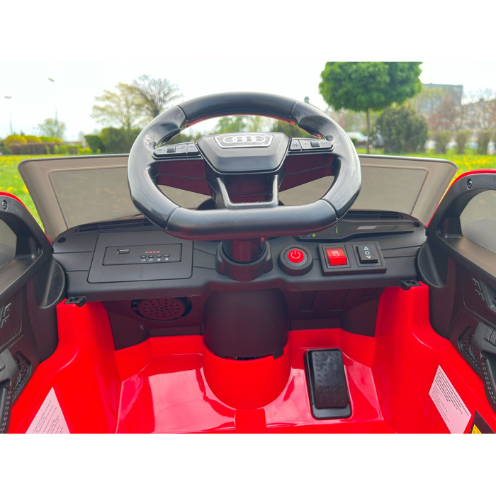 Дитячий електромобіль на акумуляторі Audi RS6 4x4, 12V 7Ah