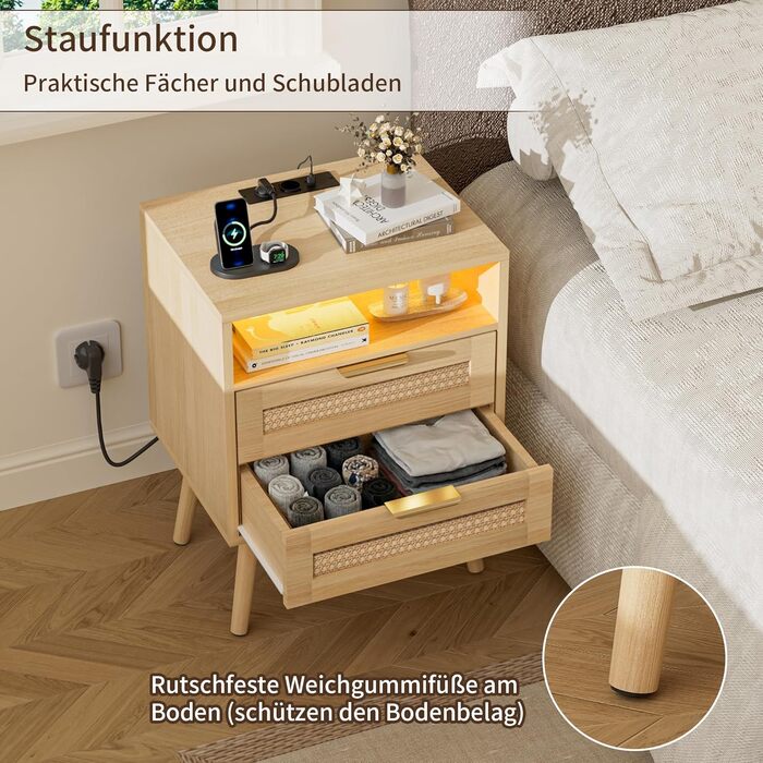 Набір з 2 приліжкових тумбочок з ротангу, LED-підсвічуванням, розетками, регульованим кольором, з відкритим простором та 2 висувними ящиками з ротангу, масивні дерев'яні ніжки, колір дерева (2 шт.)