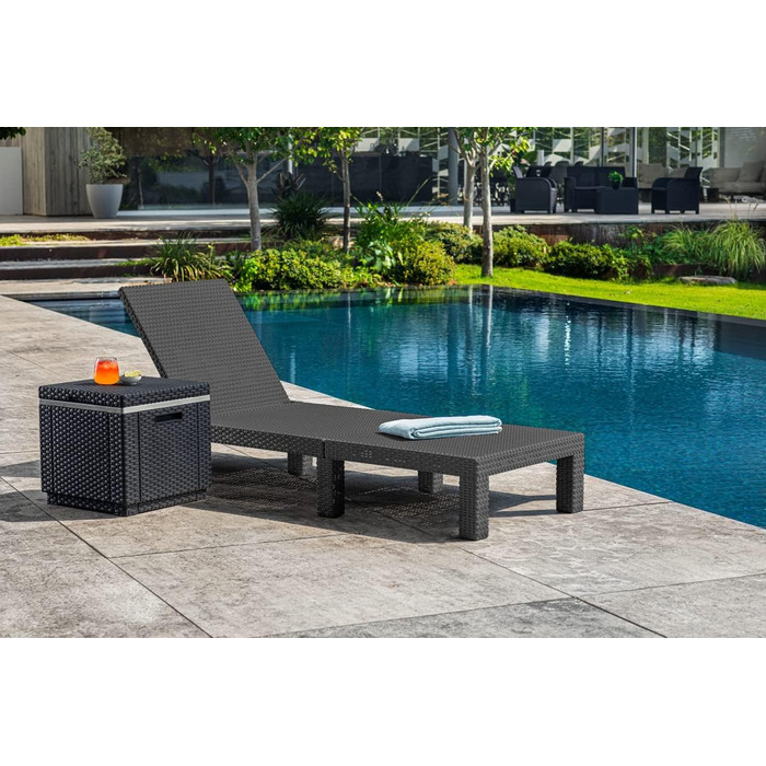 Шезлонг Daytona Deluxe Allibert Keter для саду, тераси та балкону, сірий, з регульованою спинкою, з подушкою, пластиковий, імітація ротангу, 195x65x25,5 см