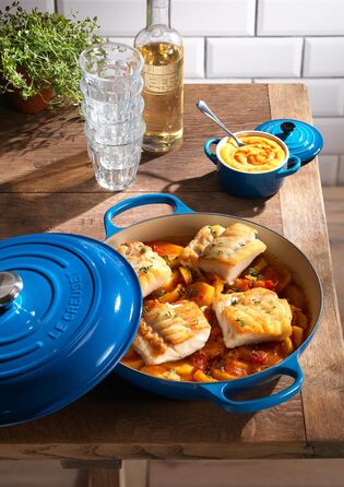 Le Creuset Signature Казанок з чавуну, Ø 30 см, 3,5 л, Azure (Марсель), для всіх плит, включаючи індукцію