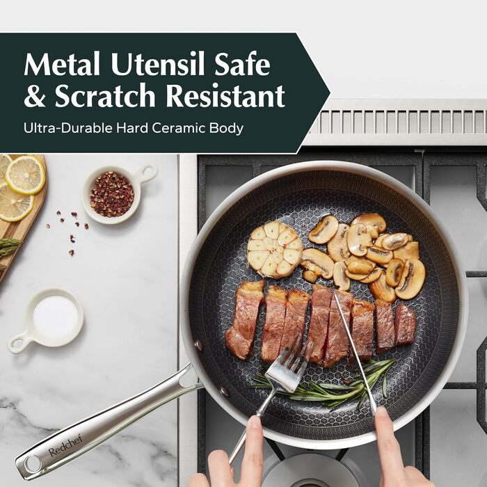 Сковорода Redchef з антипригарним покриттям, 20 см, чорна. Керамічна сковорода для яєць та омлетів, не містить PFAS, PFOA, PTFE. Підходить для індукційних плит, можна мити в посудомийній машині та використовувати в духовці.