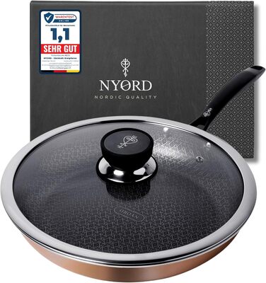 Сковорода NYORD з антипригарним покриттям, стійка до подряпин, з вафельною структурою, придатна для миття в посудомийній машині, гібридна сковорода, керамічне покриття, без PTFE та PFOA, для духовки, для індукційних, газових та керамічних плит, з кришкою 