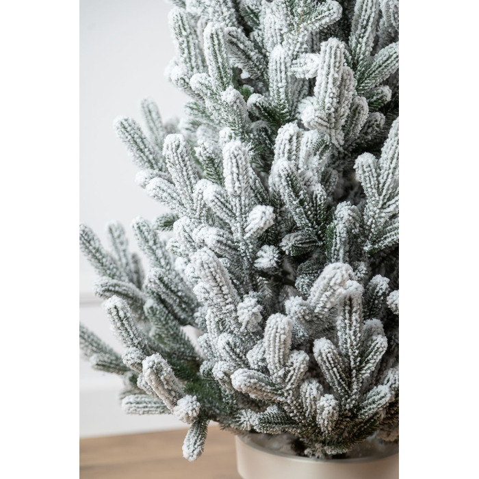 Ялинка лита 'Віденська' в горщику ЗАСНІЖЕНА 1,10м